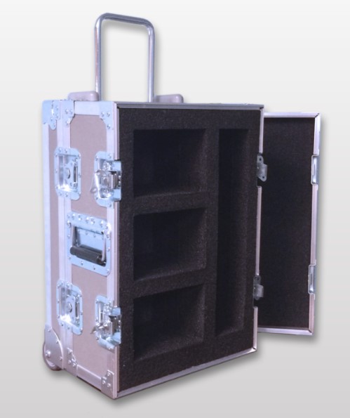 ATA Shipping case with tilt wheels and handle